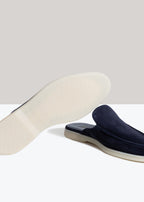 navy Walk In