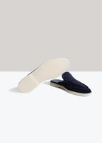 navy Walk In