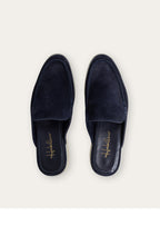 navy Walk In