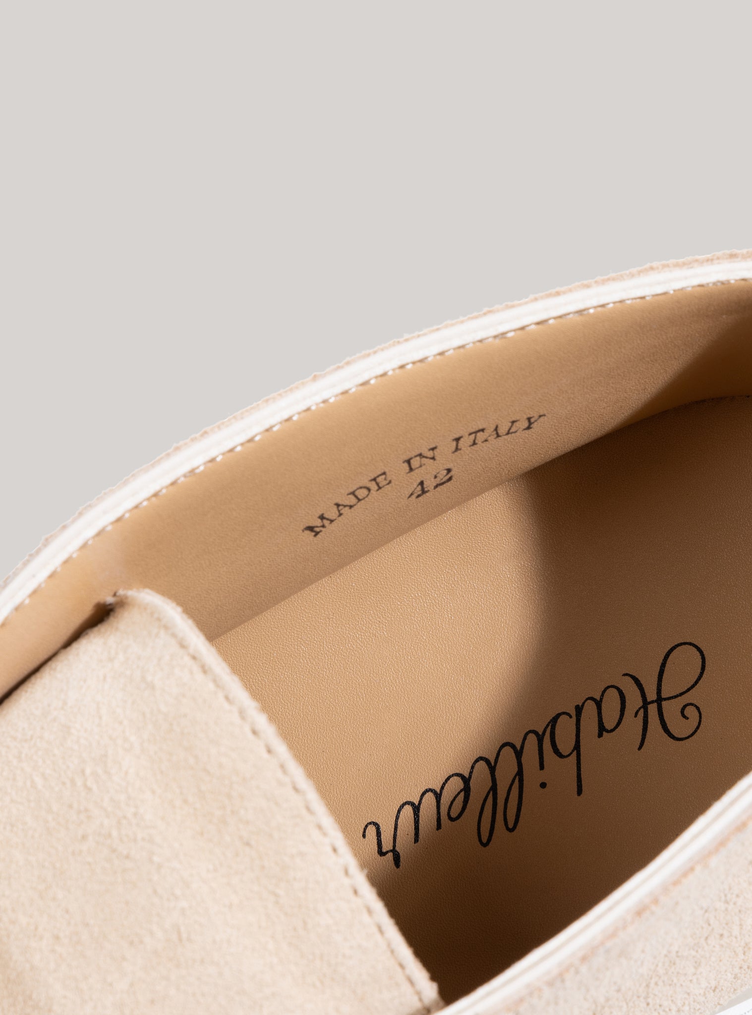 Albijo City Loafers