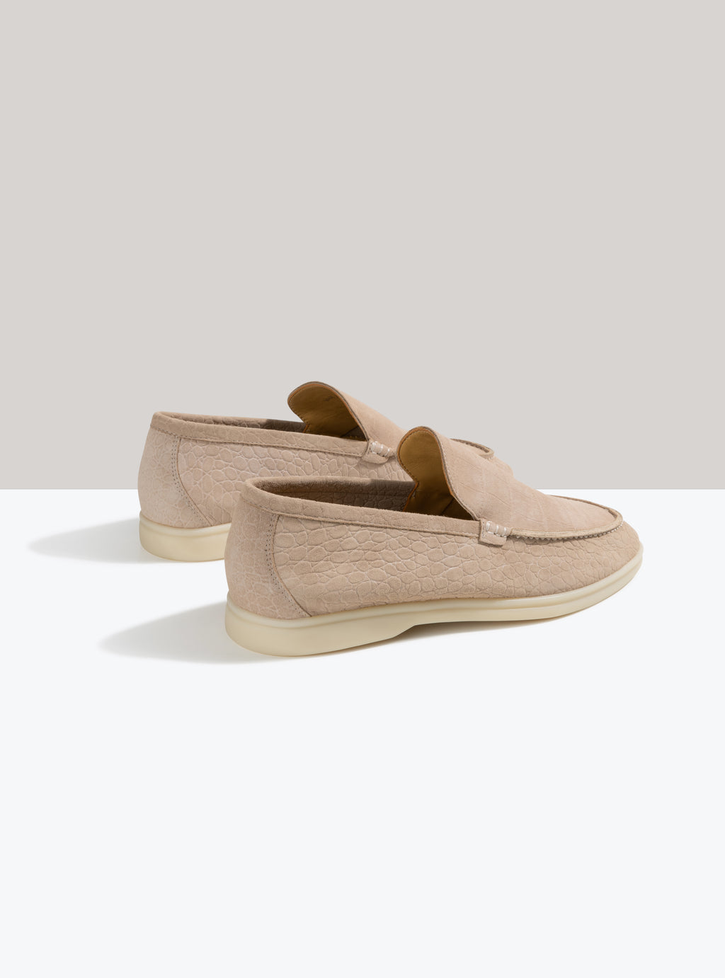 Albijo Croc-embossed Yacht Loafers